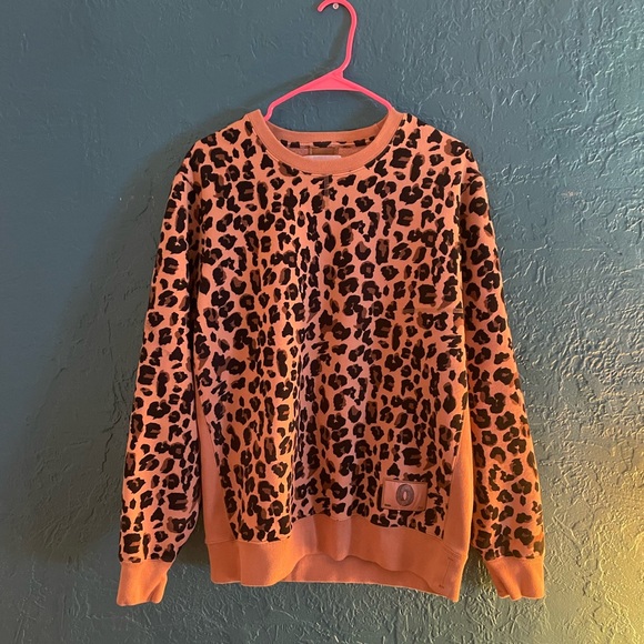 Ovadia & Sons Leopard Sweatshirt - S/M Sample - Picture 1 of 3